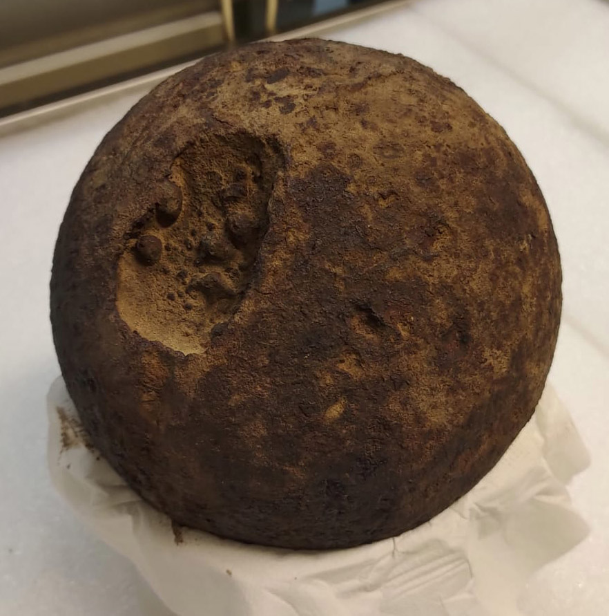 Palla di cannone, oggi conservata presso il Laboratorio di Restauro del Museo ETRU